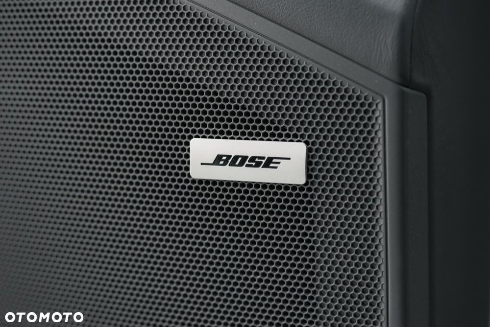 Porsche Cayenne Standard - 32