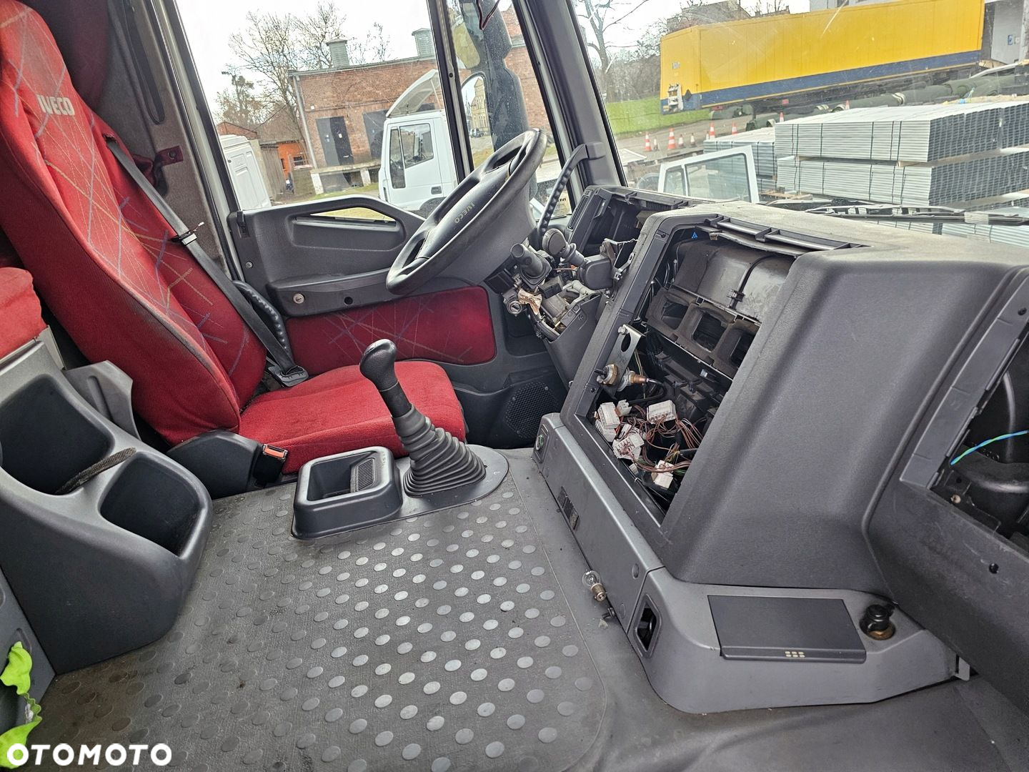 KABINA KOKPIT KONSOLA WNĘTRZE IVECO STRALIS 02-07 rok - 9