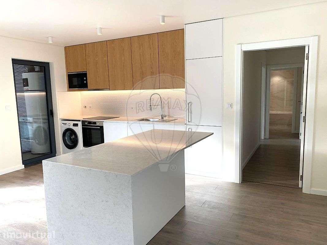 Apartamento T2 para arrendamento - Grande imagem: 4/12