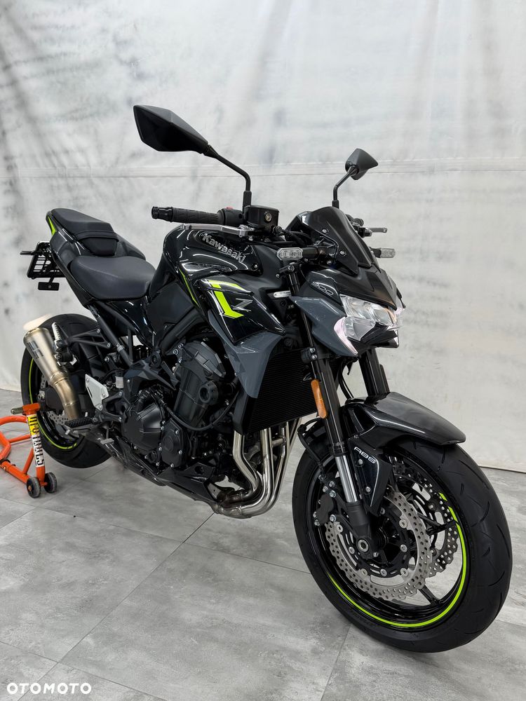 Kawasaki Z 900 - 21