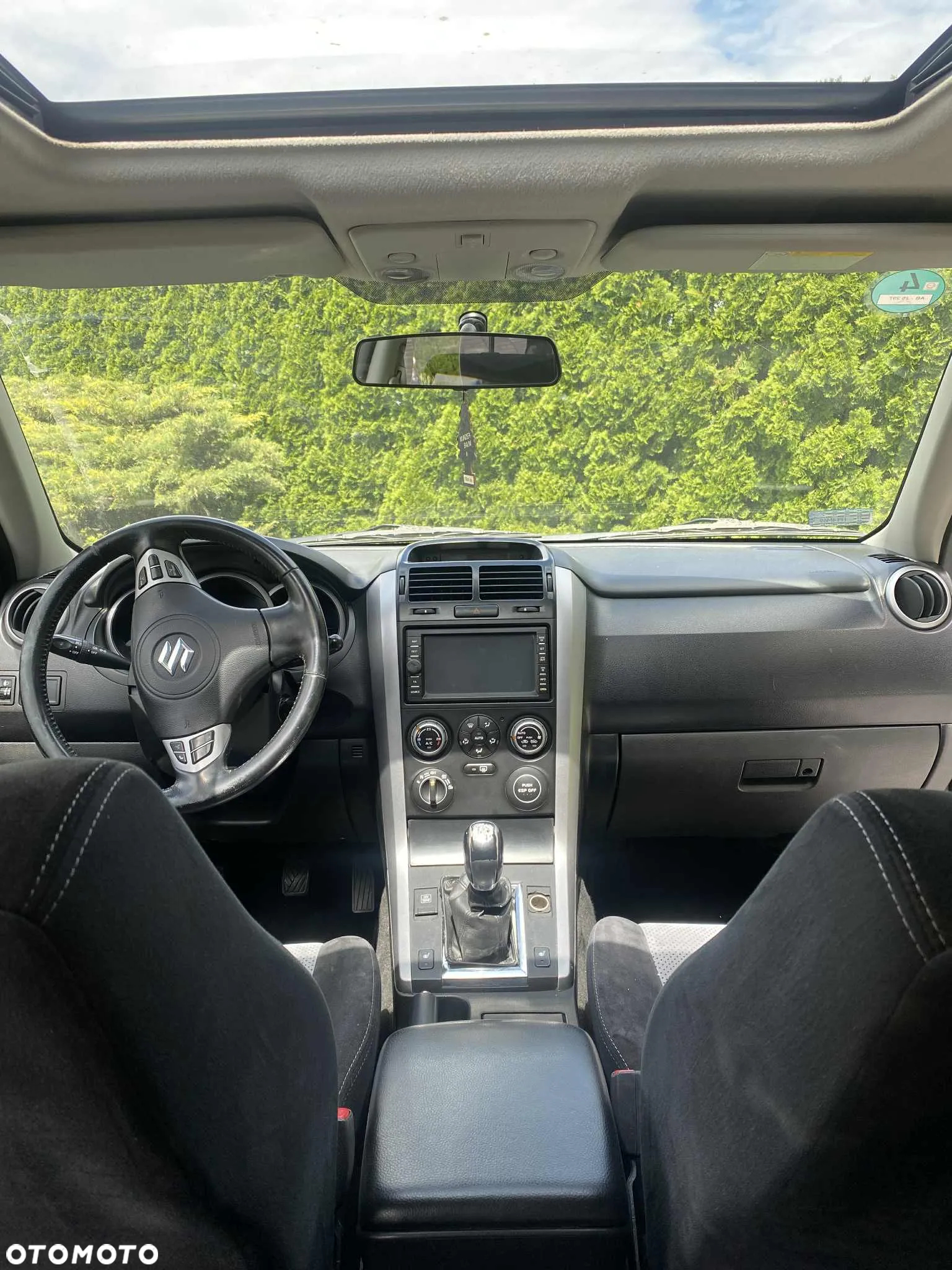 Suzuki Grand Vitara 1.9 DDiS De luxe - 10
