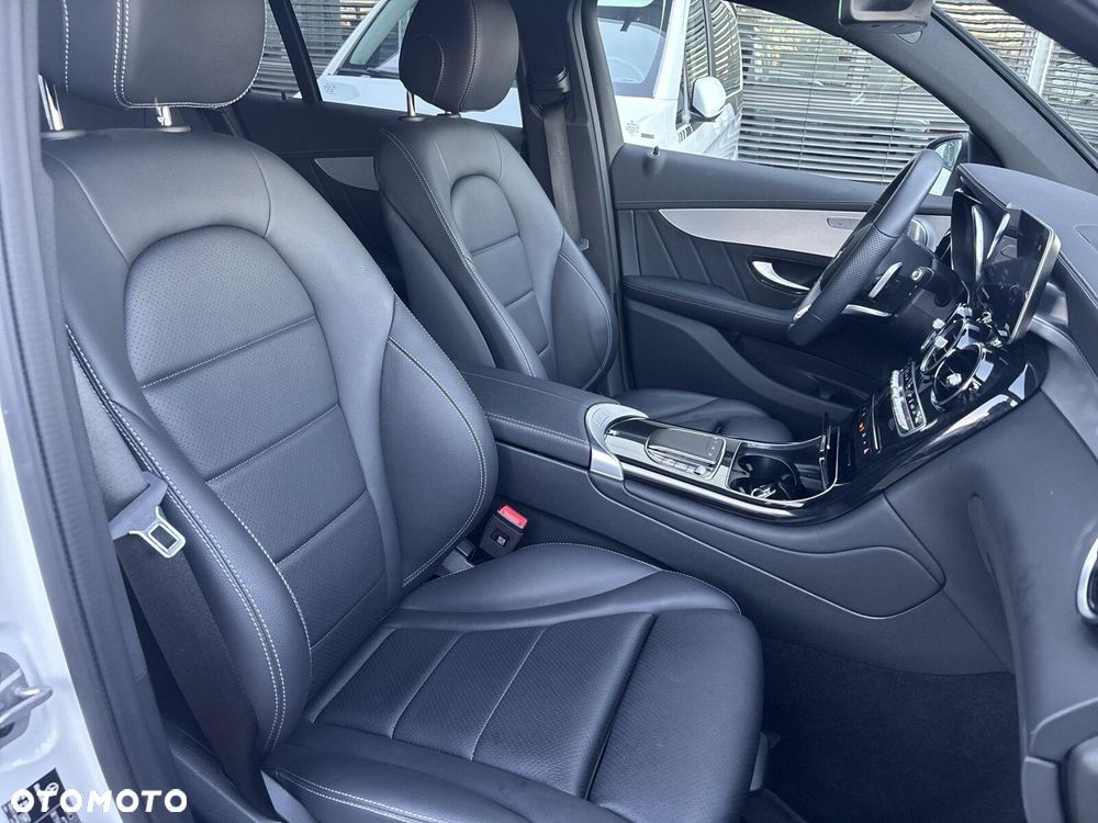 Mercedes-Benz GLC - 18