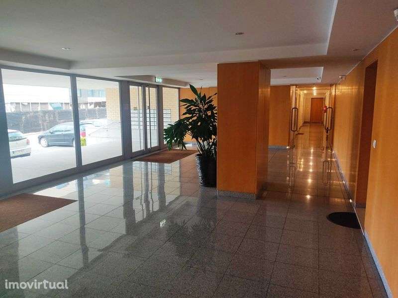Apartamento T1 como novo junto ao GaiaShopping – Vila Nova de Gaia - Grande imagem: 2/12