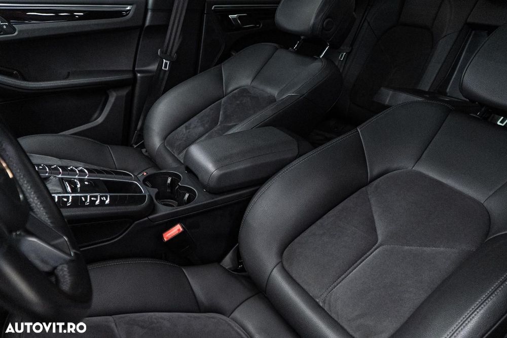 Porsche Macan S - 17