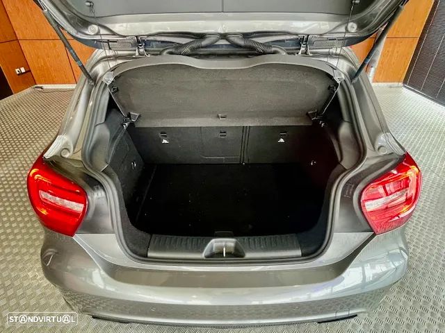 Mercedes-Benz A 45 AMG 4Matic Speedshift 7G-DCT - 46
