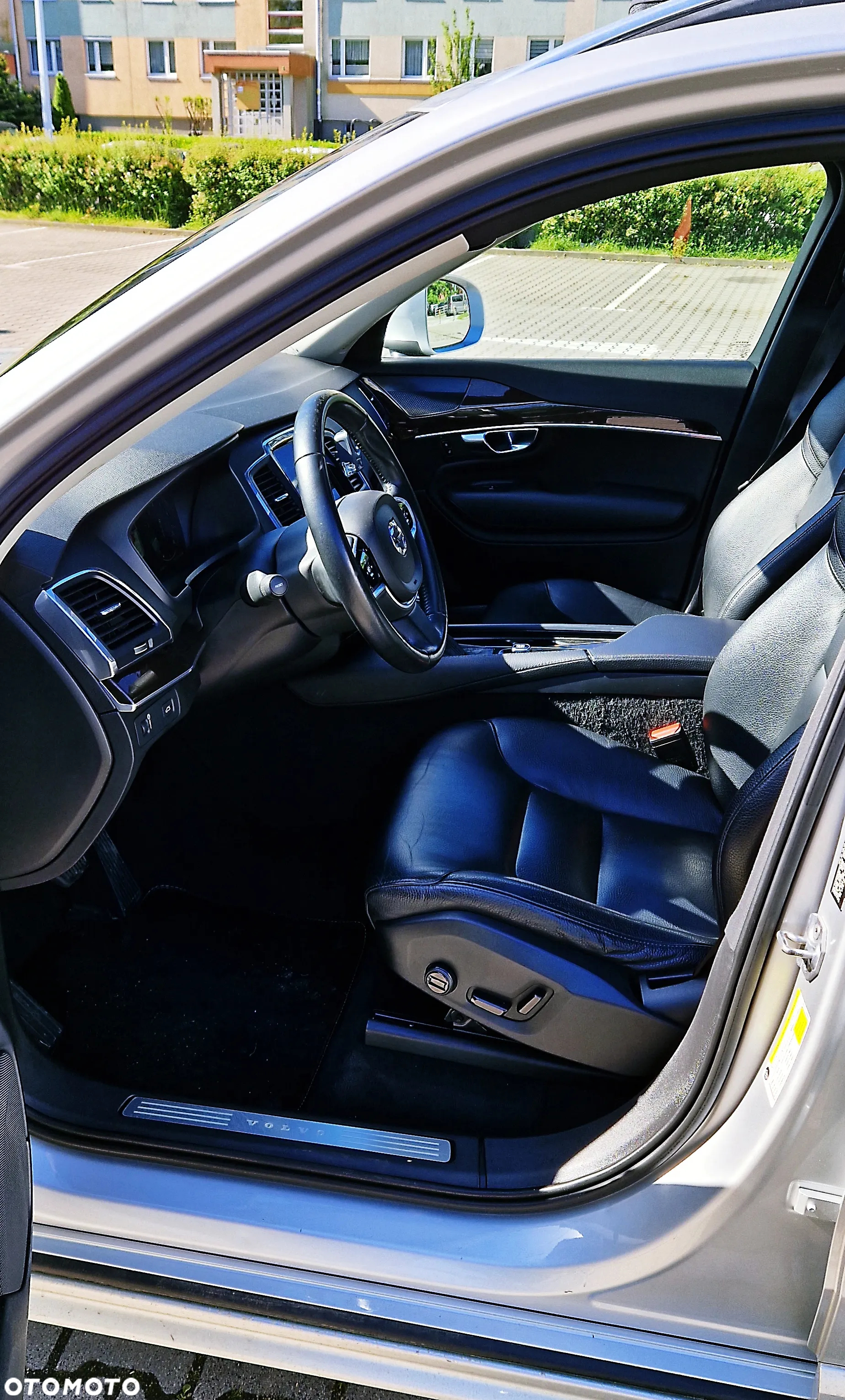Volvo XC 90 T5 AWD Momentum 7os - 15