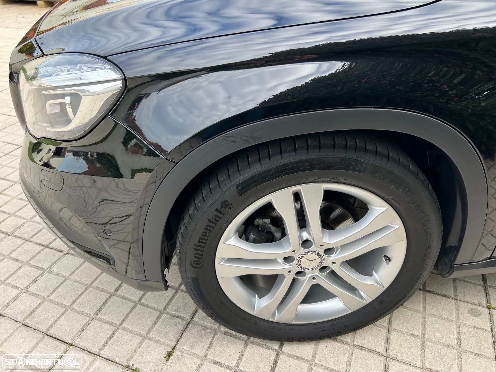 Mercedes-Benz GLA 220 d 7G-DCT Urban - 12