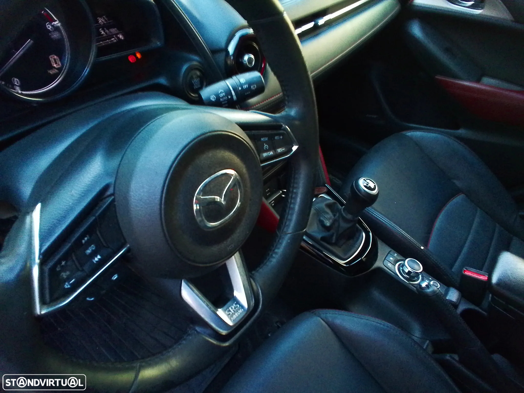 Mazda CX-3 1.5 Sky.Excellence HT Leather White Navi - 4