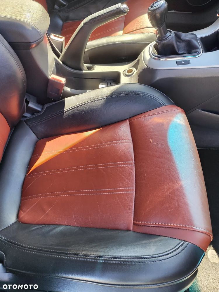 Chevrolet Cruze 2.0 LS - 12