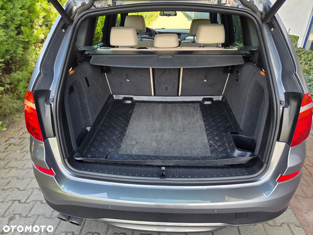 BMW X3 xDrive28i - 12