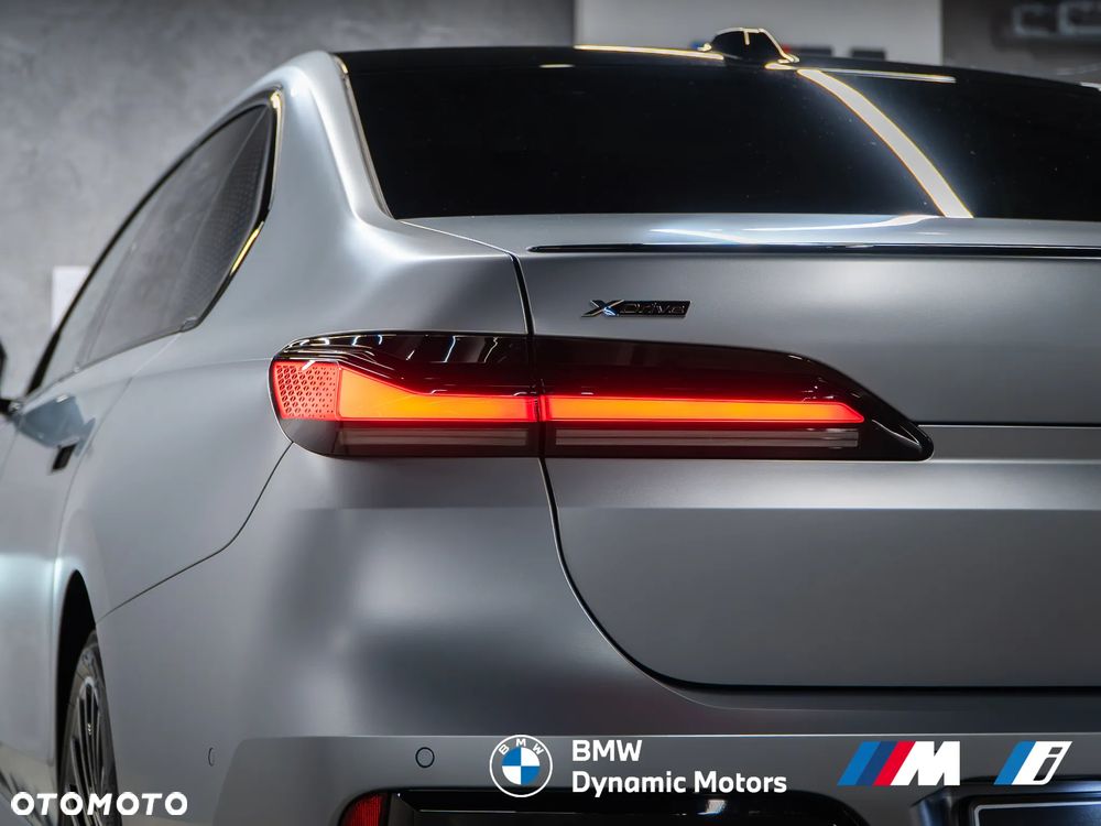 BMW Seria 7 740d xDrive - 12