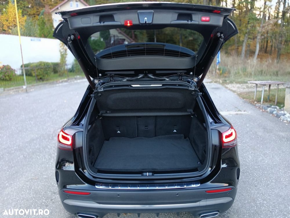 Mercedes-Benz GLA 200 d 4MATIC 8G-DCT AMG Line - 18