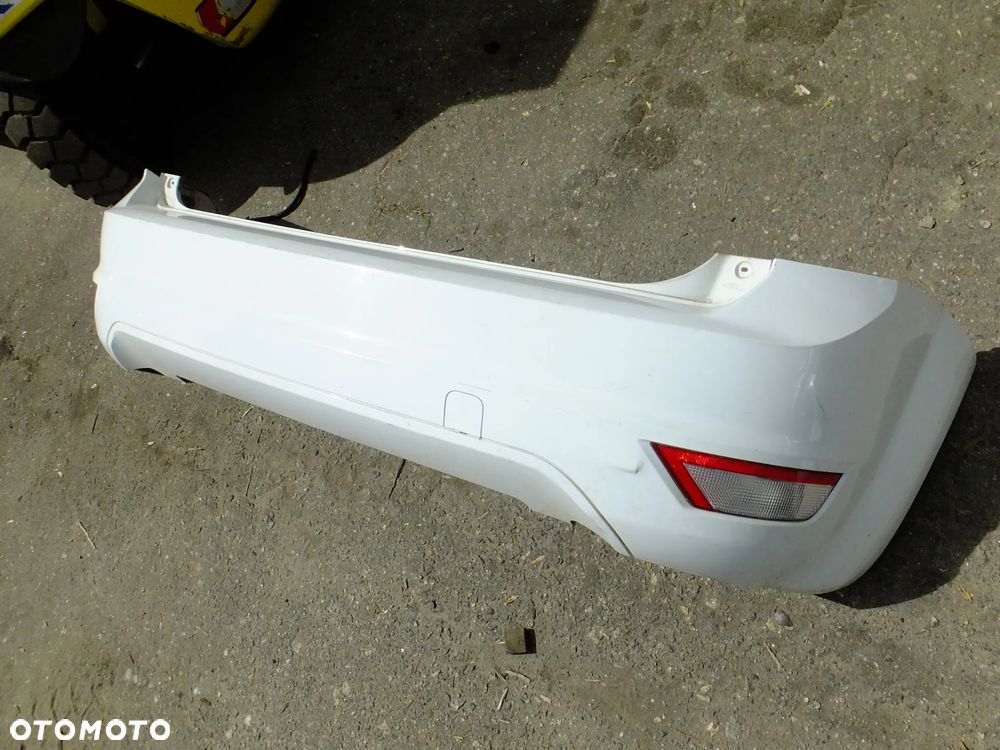 zderzak tył kompletny ford focus mk2 HB lift 5d 2009r - 1