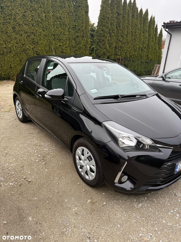 Toyota Yaris 1.5 Premium CVT - 4