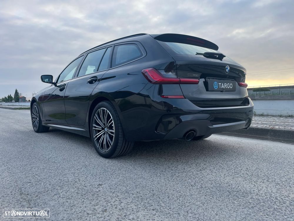 BMW 330 e Aut. M Sport - 11
