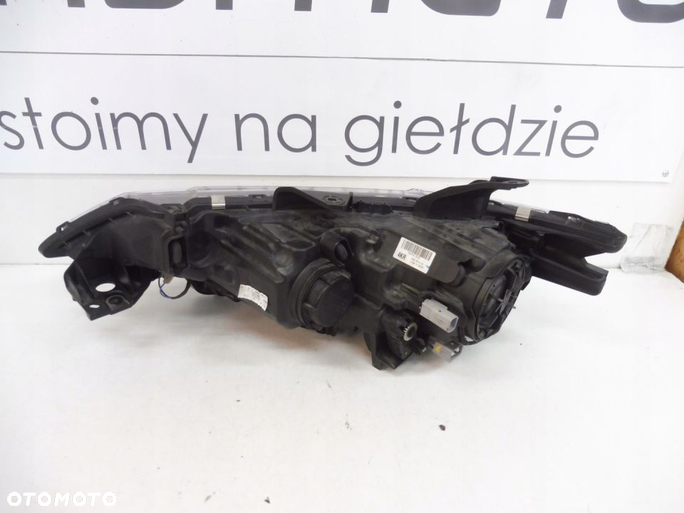 MITSUBISHI OUTLANDER LAMPA PRAWA FULL LED - 6