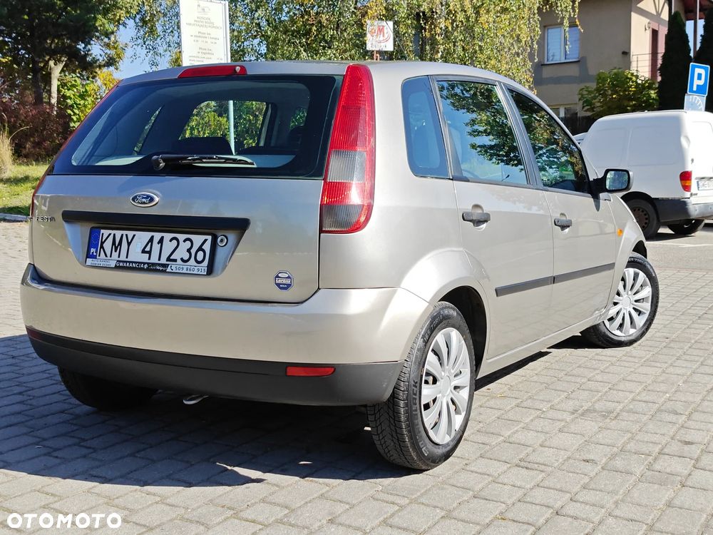 Ford Fiesta 1.3 - 4
