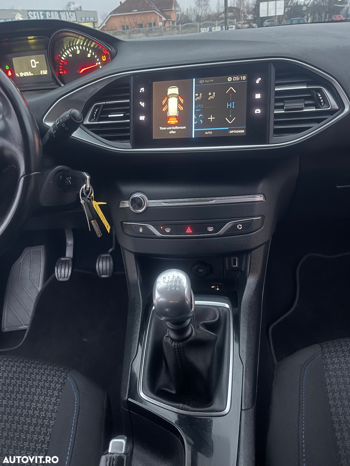 Peugeot 308 BlueHDi FAP 130 Stop & Start Allure Pack - 40