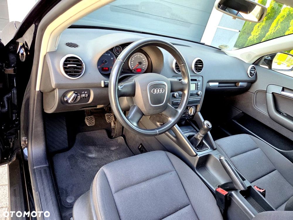 Audi A3 Sportback - 15