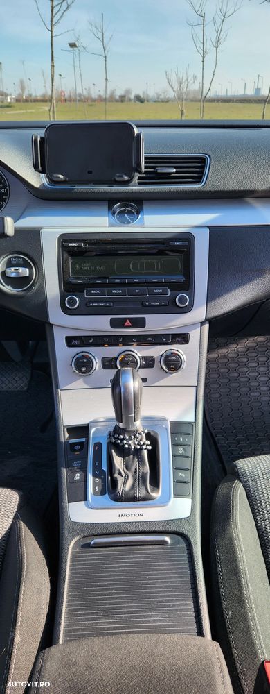 Volkswagen Passat CC 2.0 TDI DSG 4Motion BMT - 16