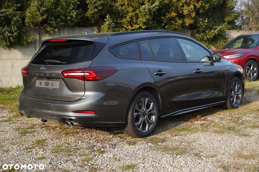 Ford Focus 1.0 EcoBoost mHEV ST-Line X - 4