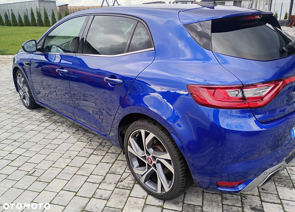 Renault Megane ENERGY TCe 205 EDC GT - 9