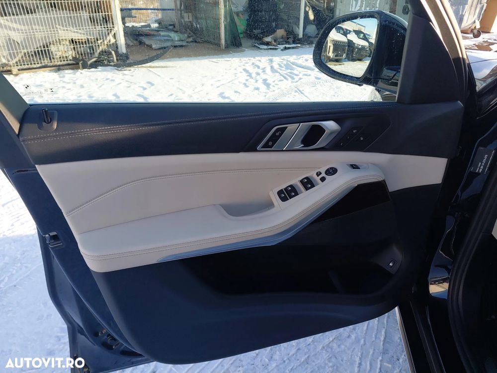 BMW X5 xDrive45e xLine - 22