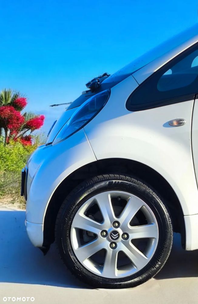 Citroën C-Zero - 10