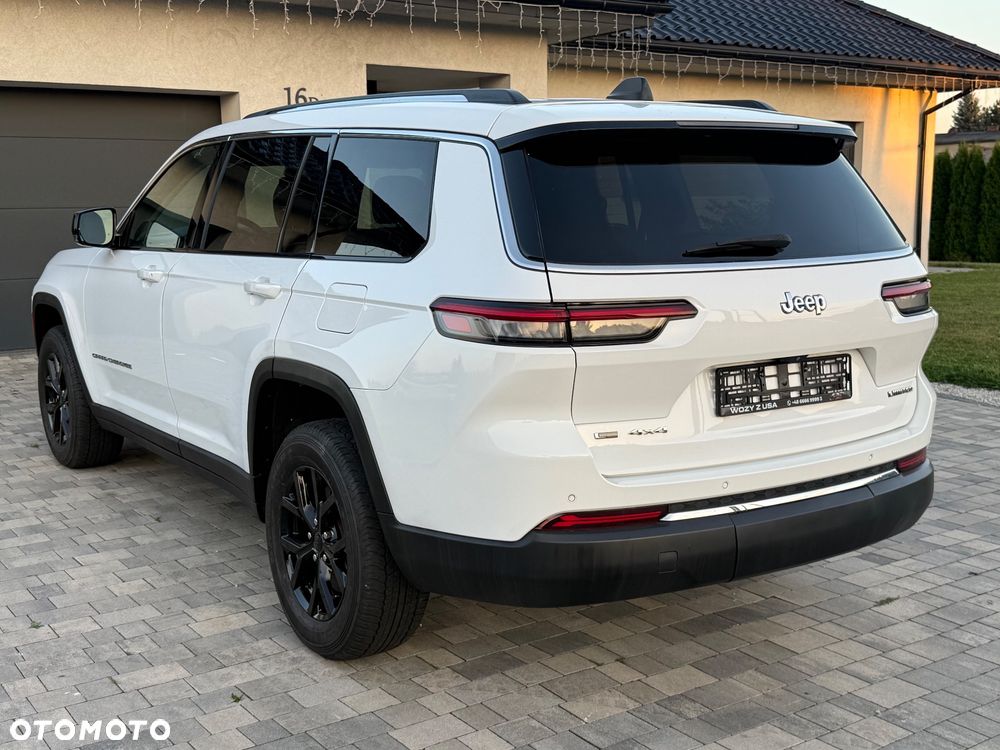 Jeep Grand Cherokee - 20