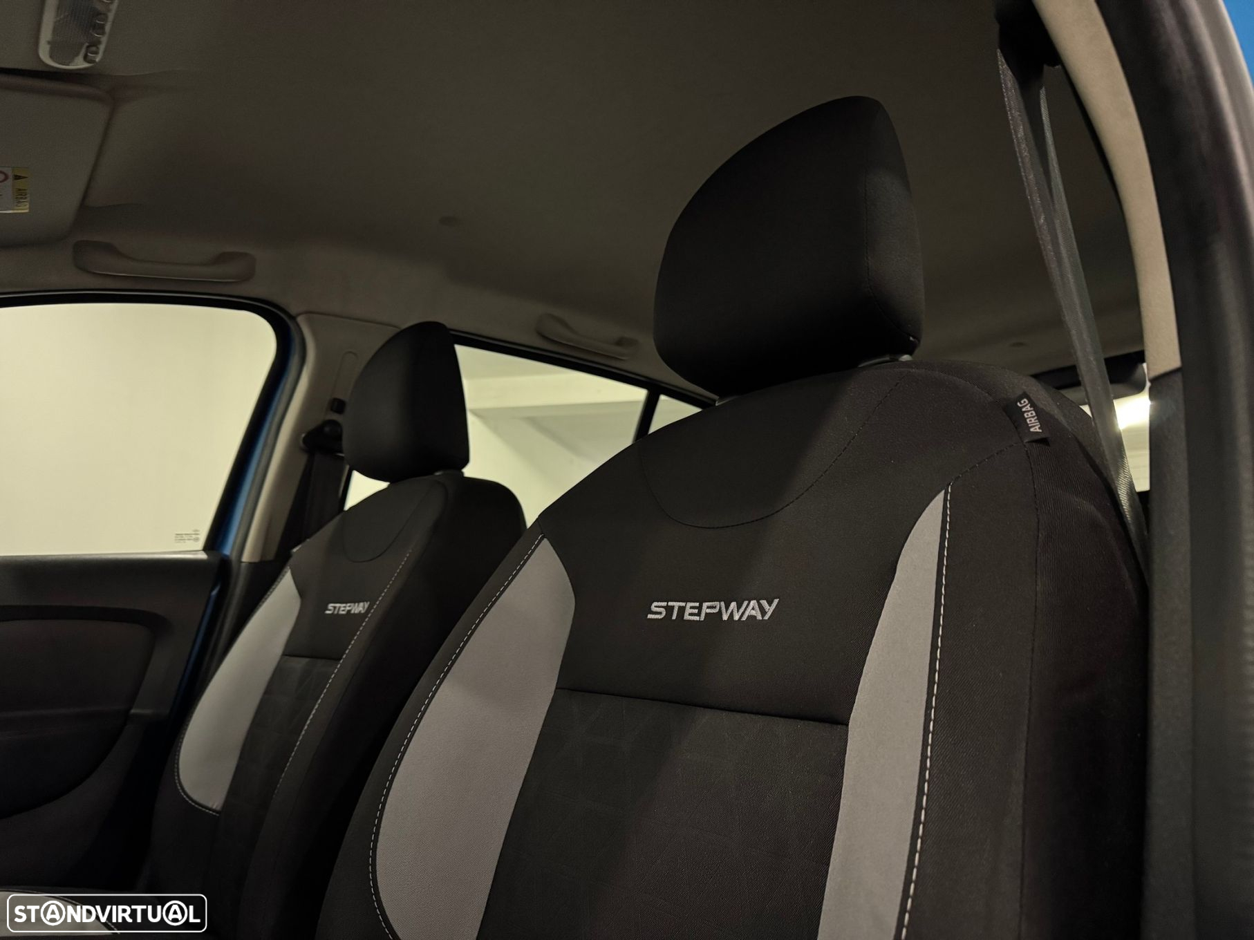 Dacia Sandero 0.9 TCe Stepway - 28