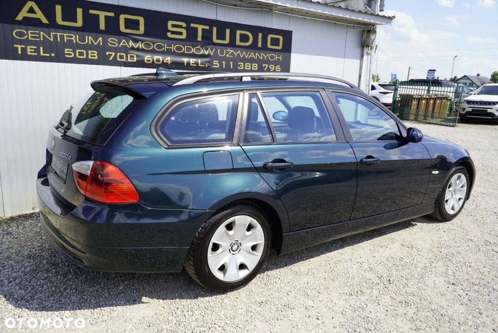 BMW Seria 3 320d DPF - 4