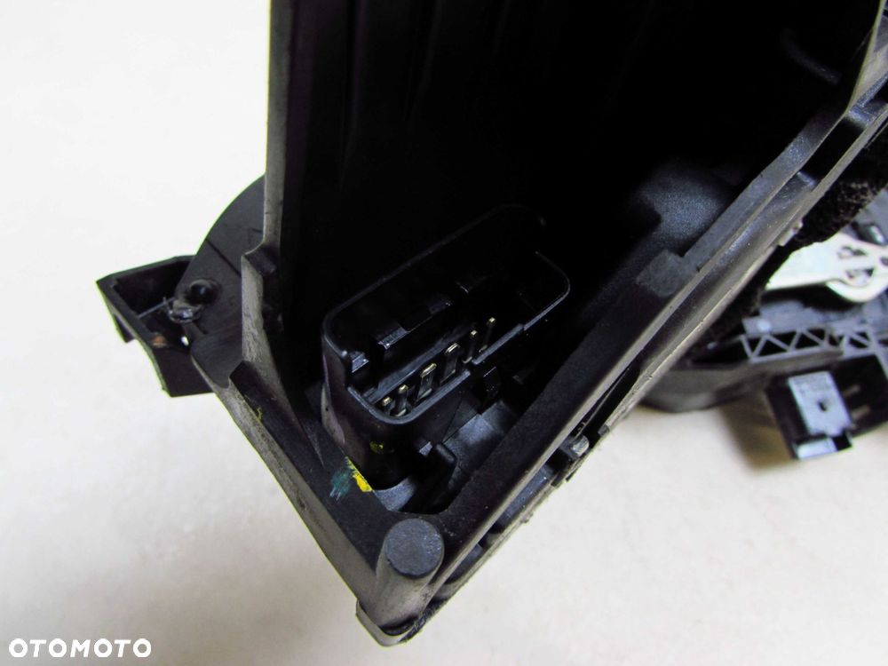 RENAULT MEGANE III 08-16 ZAMEK DRZWI PRAWY PRZOD 806060042R - 9