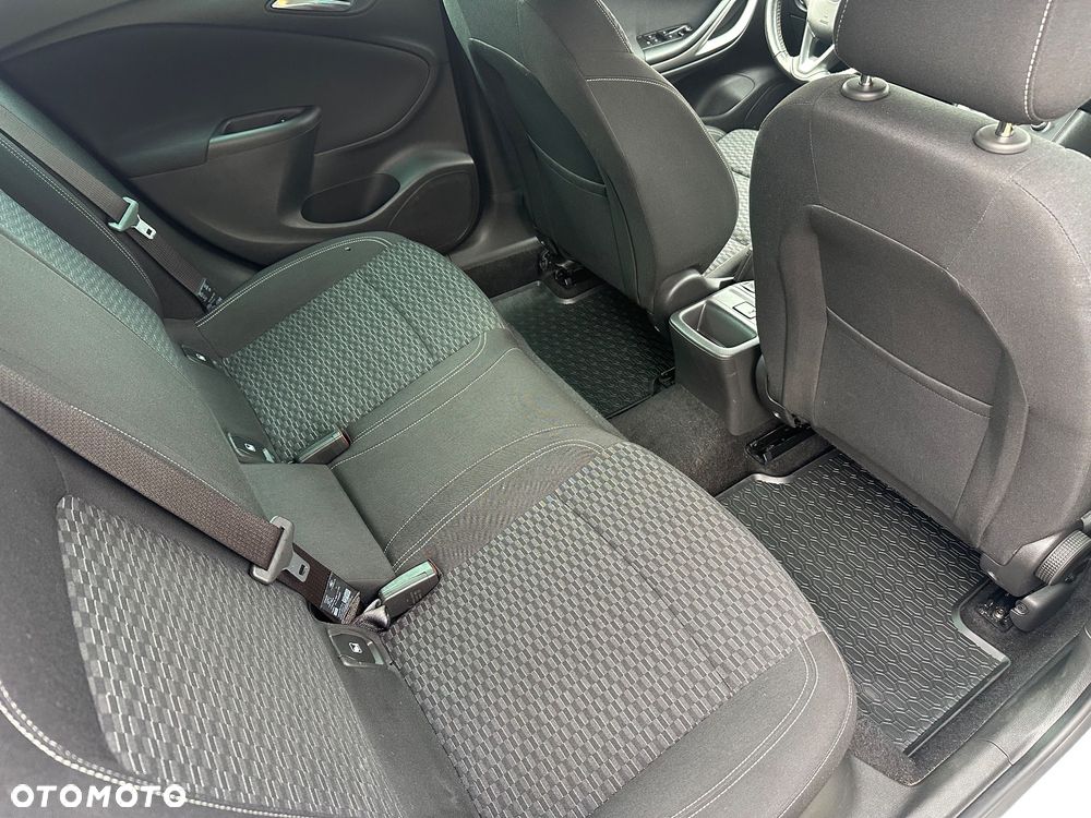 Opel Astra 1.6 D (CDTI) Sports Tourer Selection - 34