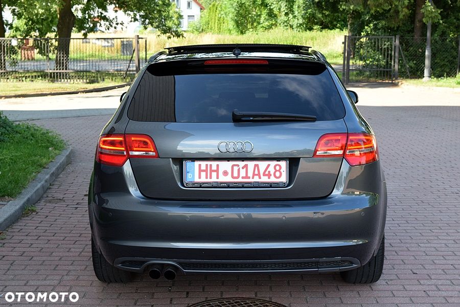 Audi A3 Sportback 1.4 TFSI S line Sportpaket - 11