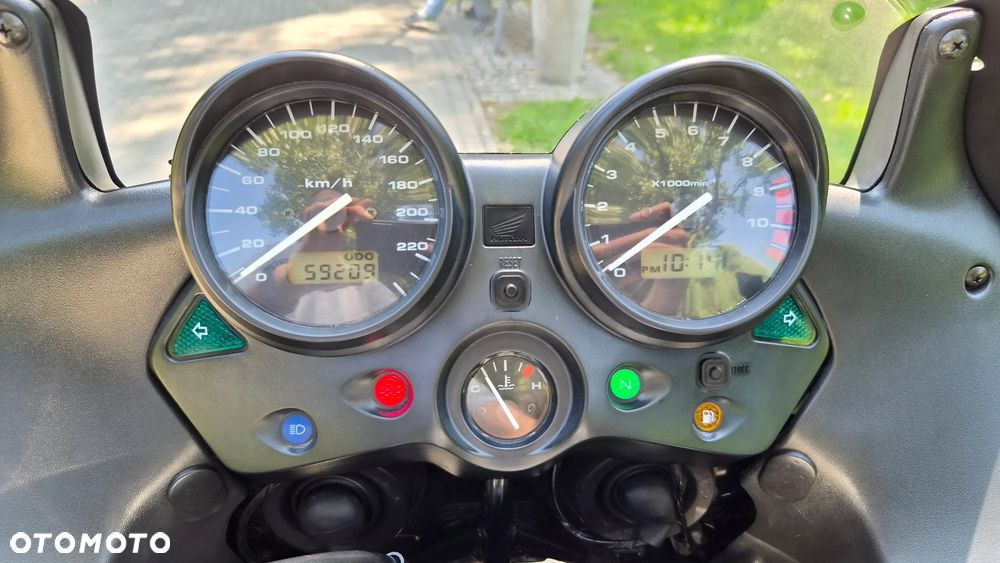 Honda Varadero - 32