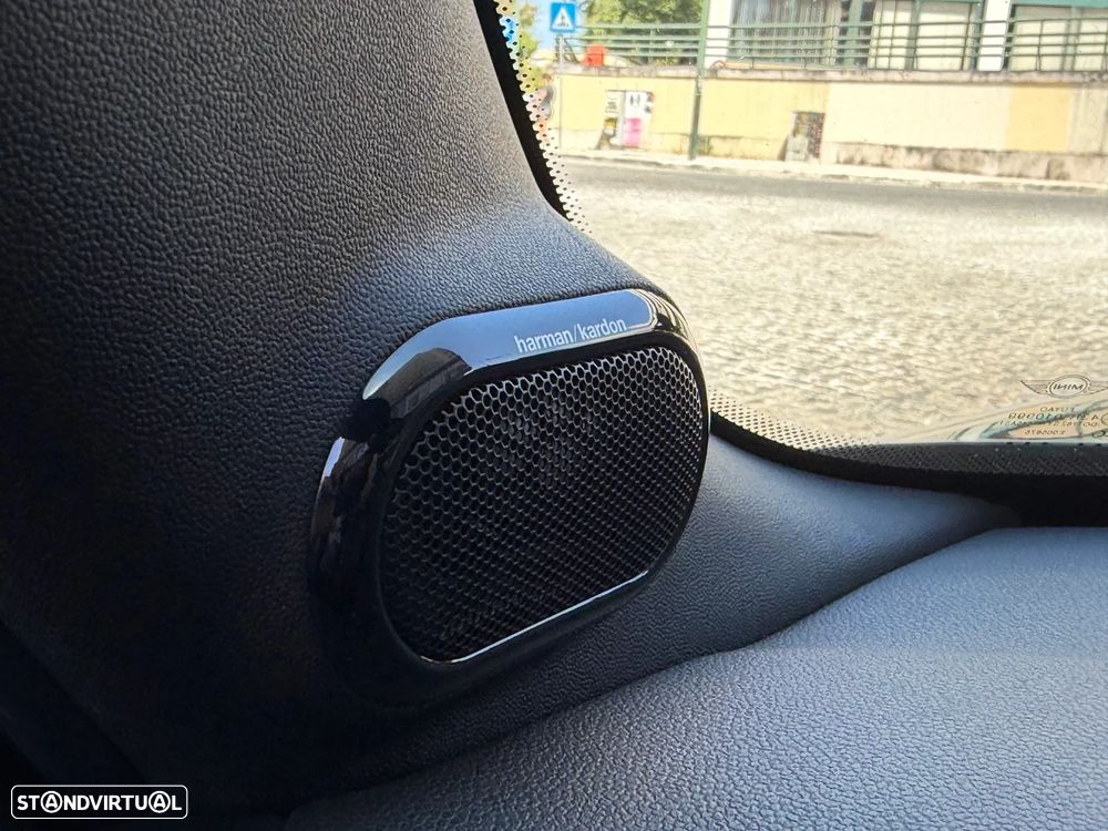 MINI Cabrio Cooper S Auto - 12