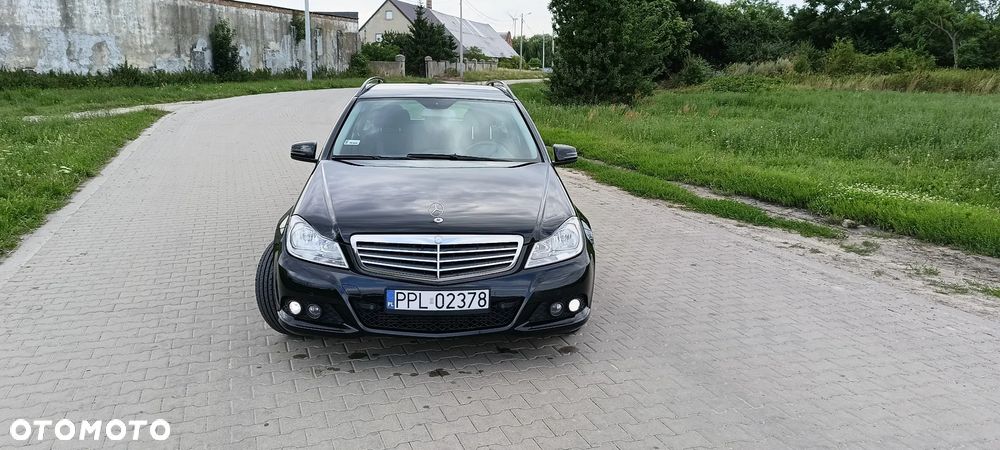 Mercedes-Benz Klasa C 180 CDI DPF (BlueEFFICIENCY) Avantgarde - 1