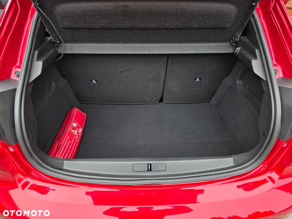 Peugeot 208 PureTech 100 EAT8 Active Pack - 13
