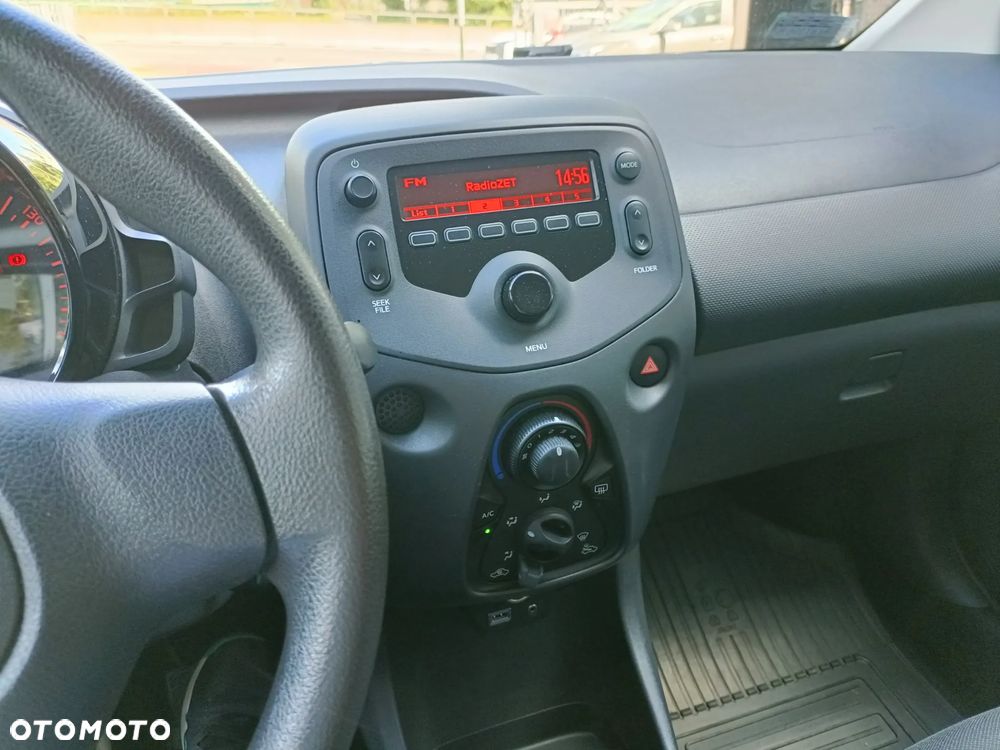 Toyota Aygo 1.0 VVT-i Sprint EU6 - 13