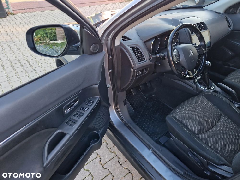 Mitsubishi ASX 1.6 Invite - 8