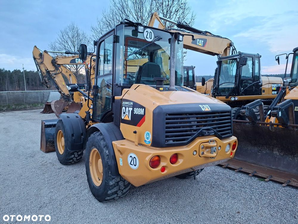 Caterpillar CAT 908 M - 5