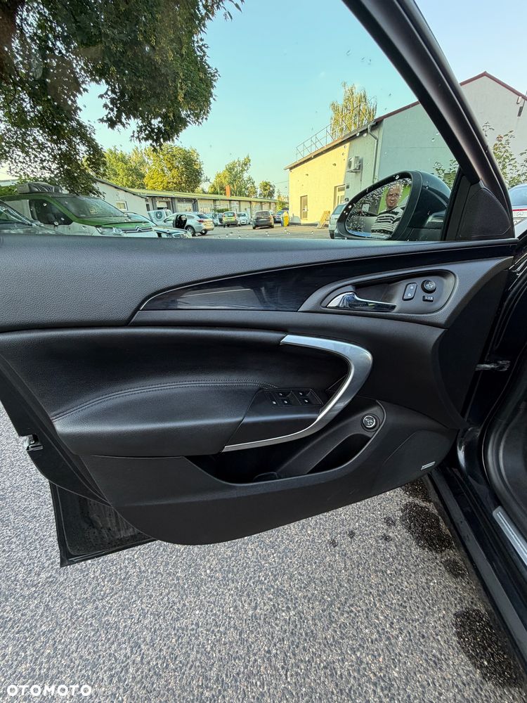 Opel Insignia 2.0 CDTI Cosmo - 17