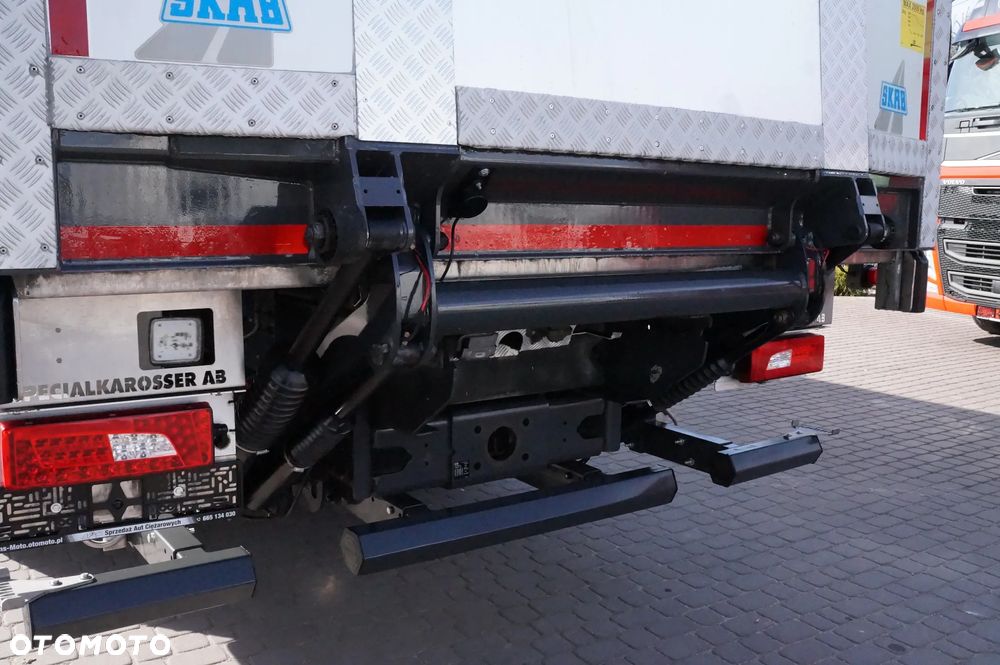 Scania G 450 6x2 CHŁODNIA KONTENER 8.45 m 21 PALET OŚ SKRĘTNA WINDA - 16