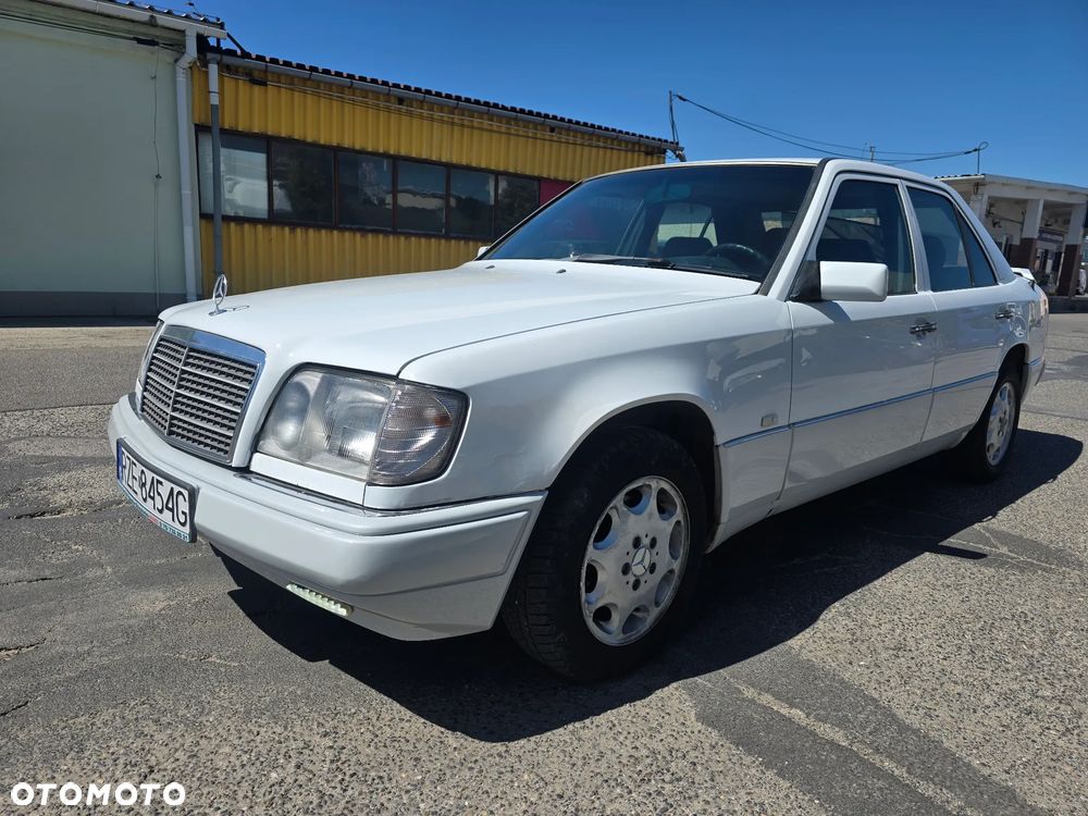 Mercedes-Benz W124 (1984-1993) - 2