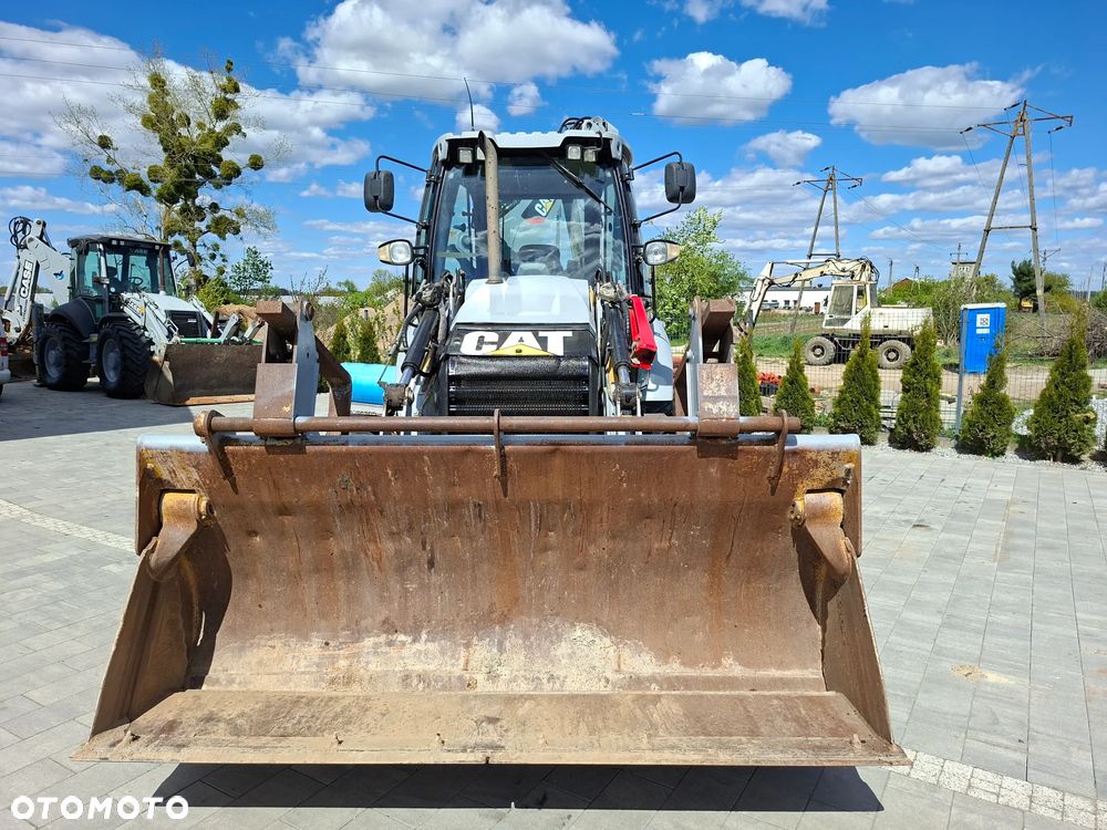 Caterpillar 432F - 4
