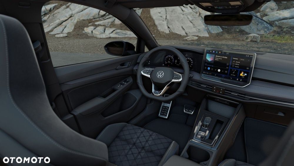 Volkswagen Golf 1.5 eTSI mHEV R-Line Plus DSG - 11