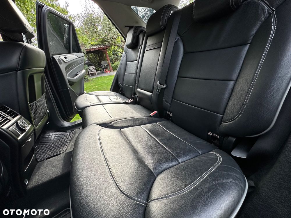 Mercedes-Benz ML 350 BlueTEC 4MATIC 7G-TRONIC - 24