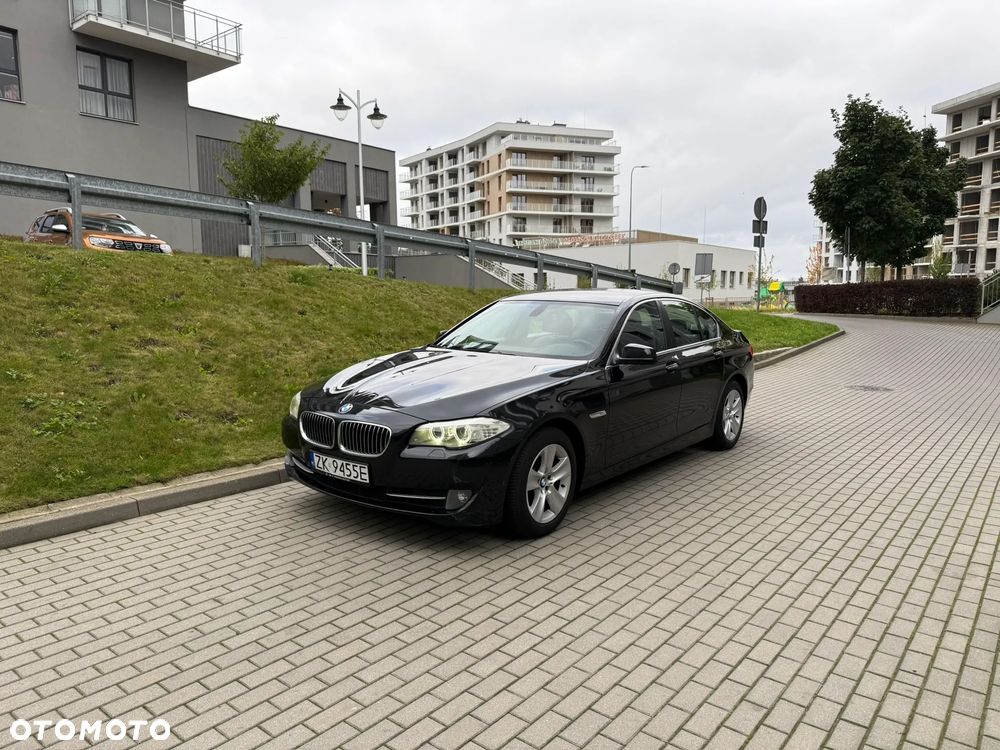 BMW Seria 5 520d - 2