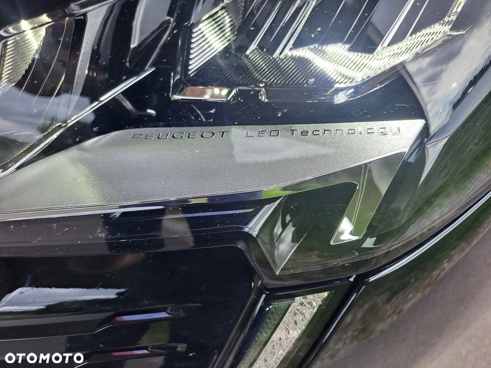 Peugeot 3008 PureTech 130 Stop & Start GPF EAT8 Active - 16