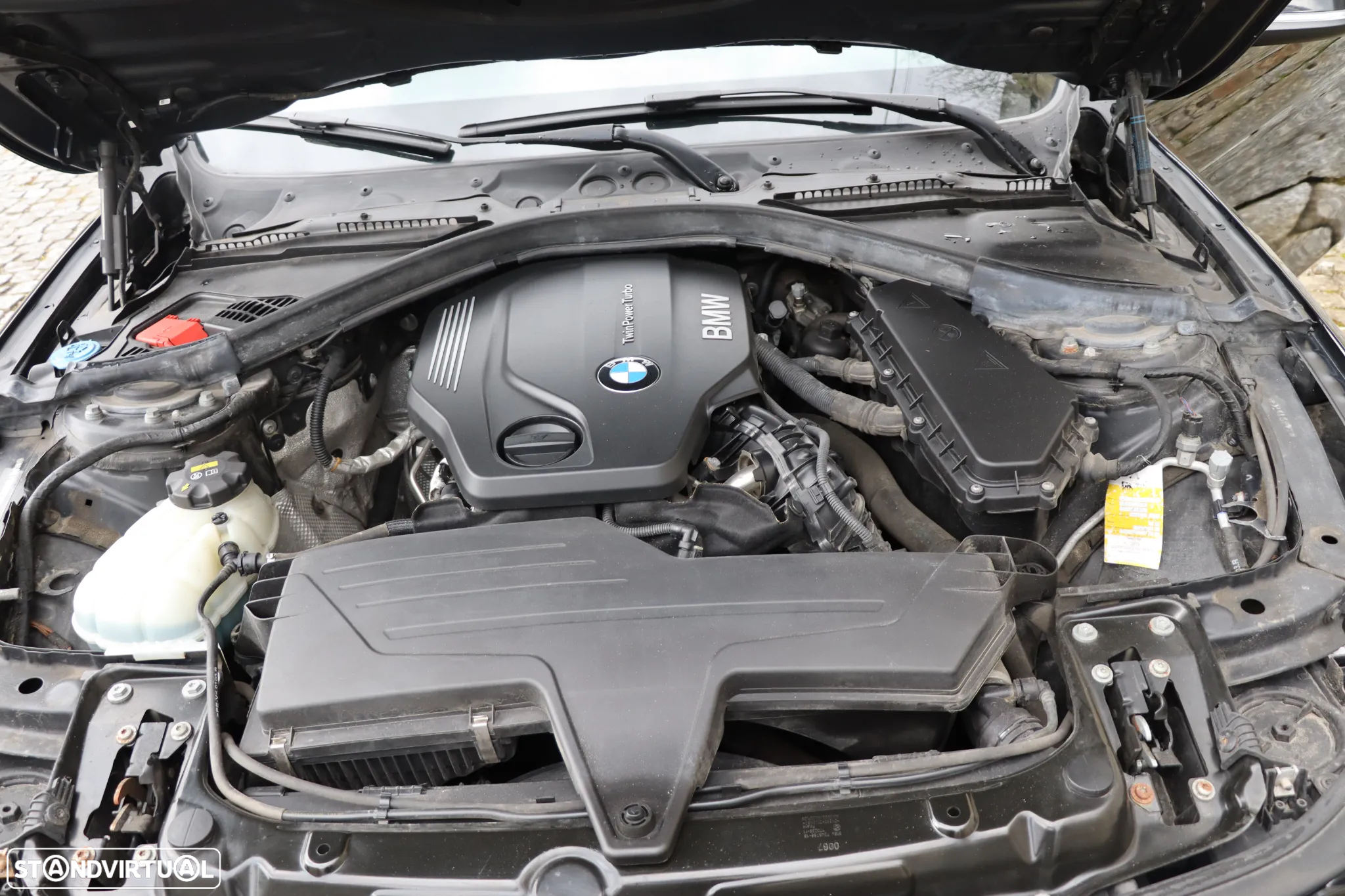 BMW 316 d Touring - 16